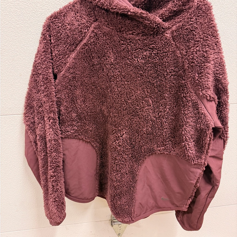 Nike Women's Plush Sherpa Hoodie in Mauve
